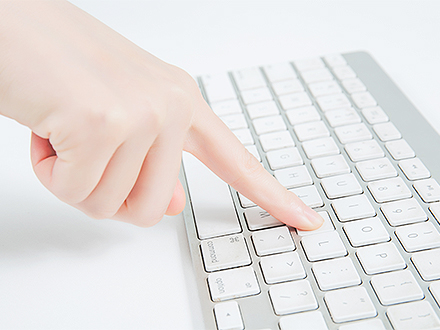 激光切割、水切割、等離子切割、電火花線切割、砂線切割機(jī)的區(qū)別和對(duì)比