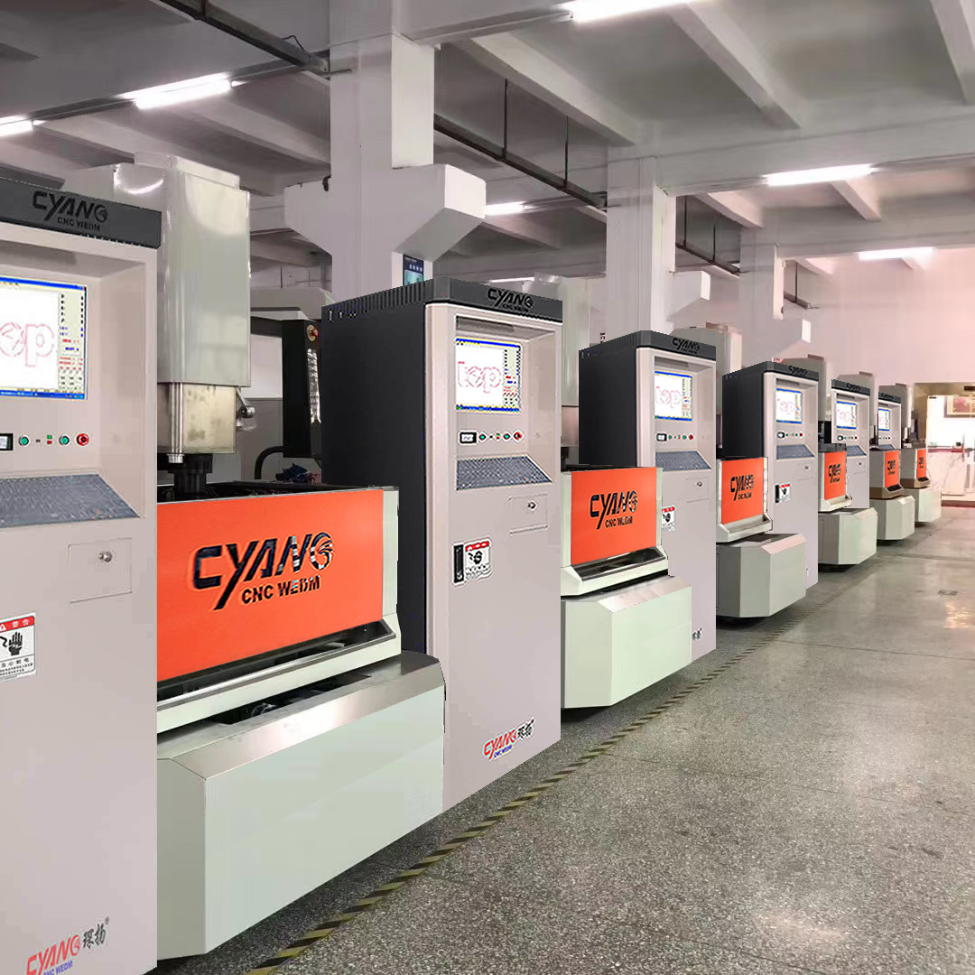 線(xiàn)切割機(jī).jpg 線(xiàn)切割機(jī).jpg